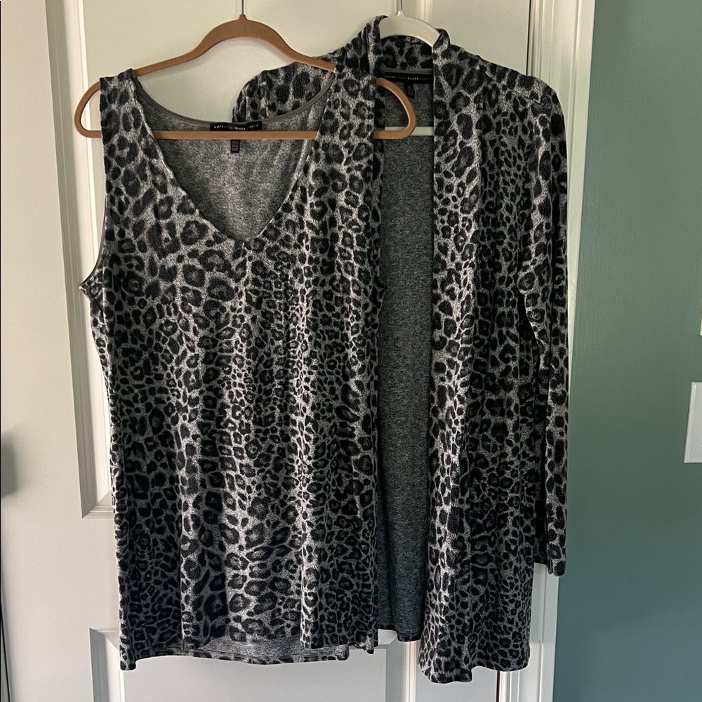 White House Black Market Gray Knit Top